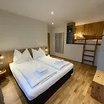 Mei-so-nett Hutegger Schladming