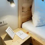Mei-so-nett Hutegger 아파트 *