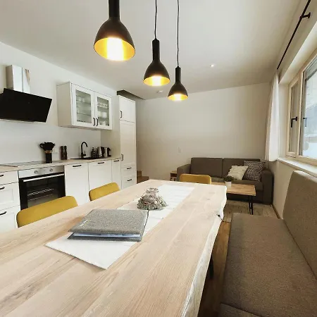 Mei-so-nett Hutegger * Schladming